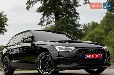 Универсал Audi A4 2021 в 