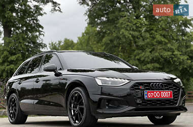 Универсал Audi A4 2021 в 