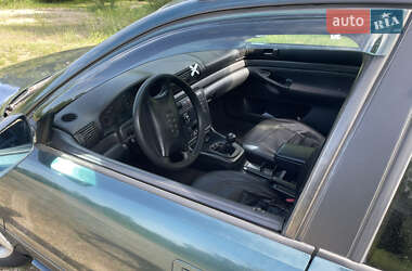 Универсал Audi A4 1996 в 