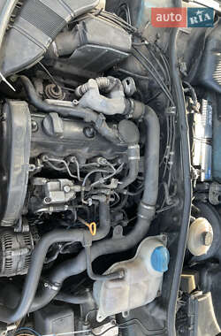 Универсал Audi A4 1996 в 