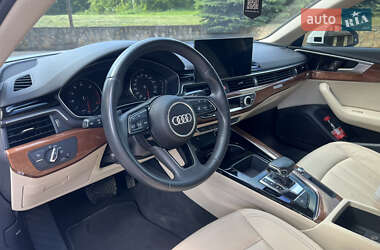 Седан Audi A4 2020 в 