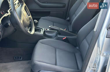 Универсал Audi A4 2003 в 
