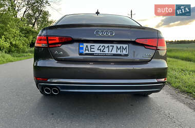 Седан Audi A4 2016 в 