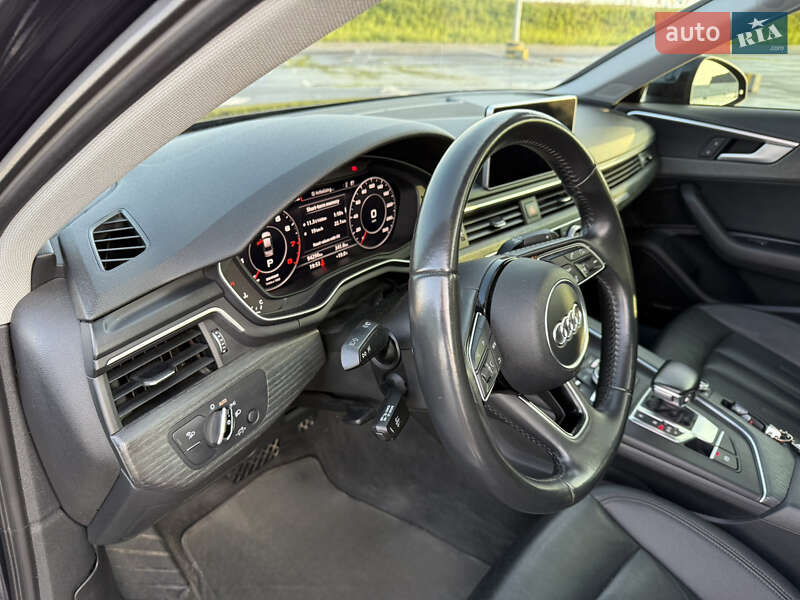 Седан Audi A4 2017 в Львове