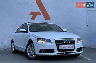 Седан Audi A4 2009 в 