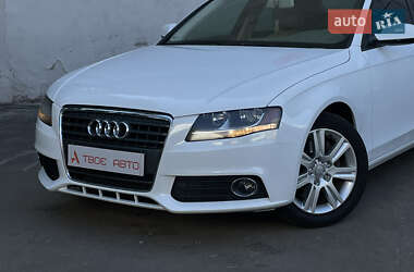 Седан Audi A4 2009 в 