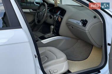 Седан Audi A4 2009 в 