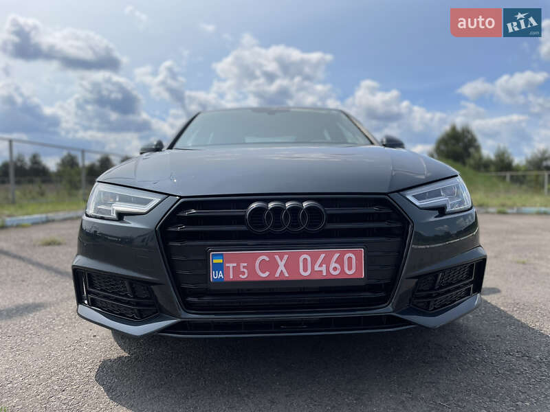 Седан Audi A4 2017 в Ровно