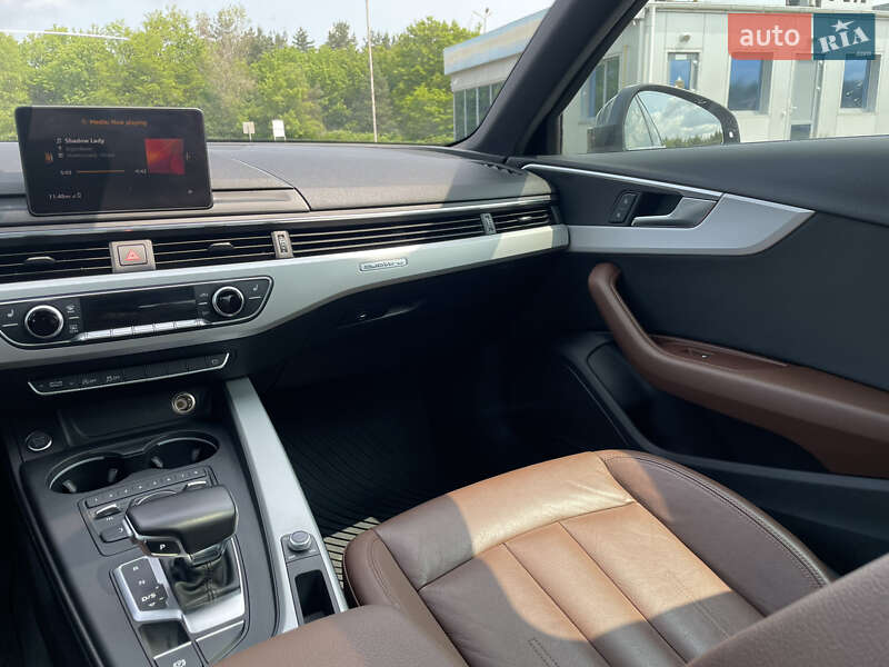 Седан Audi A4 2017 в Ровно