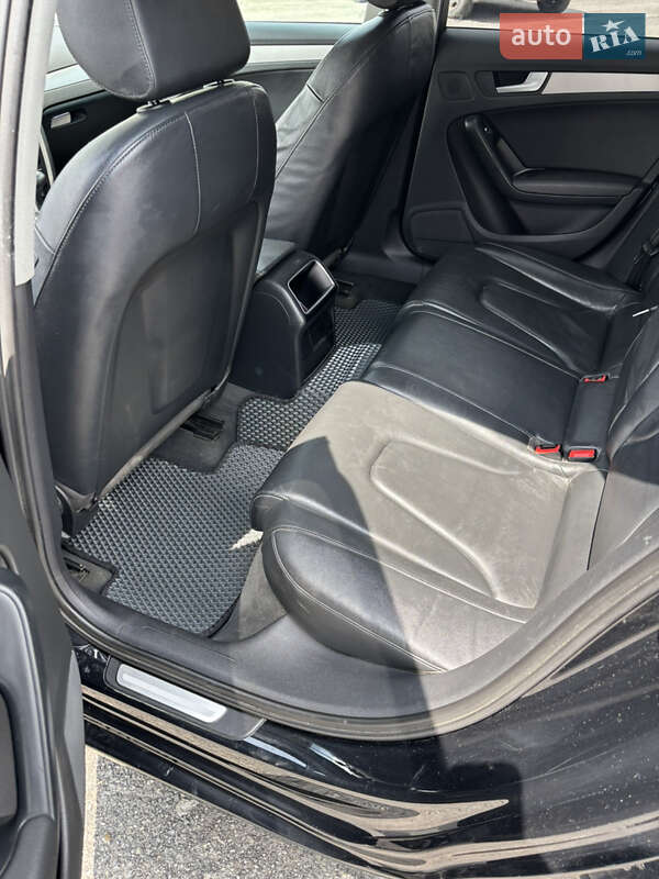 Універсал Audi A4 2012 в Тернополі