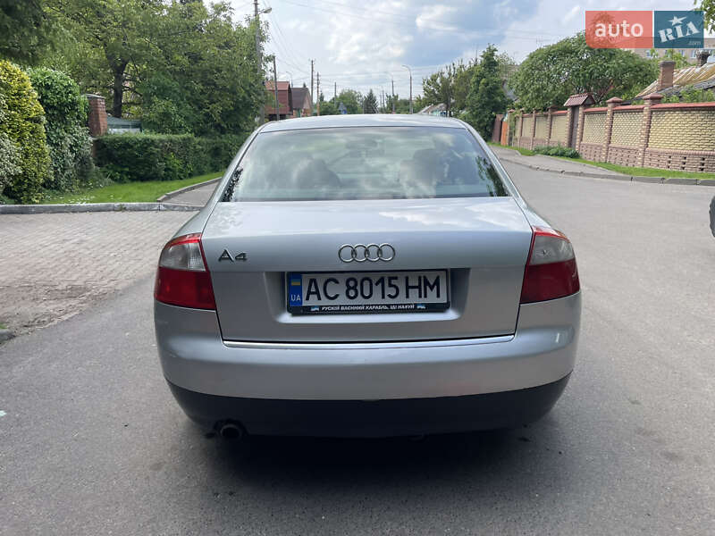 Седан Audi A4 2002 в Луцке