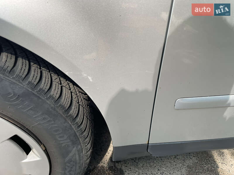 Седан Audi A4 2002 в Луцке