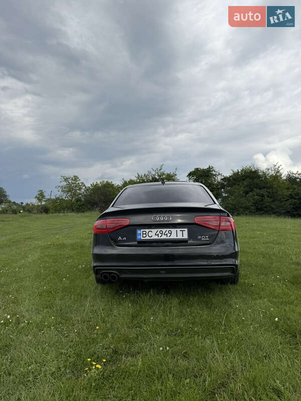 Седан Audi A4 2014 в Львове
