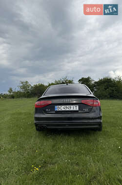Седан Audi A4 2014 в 