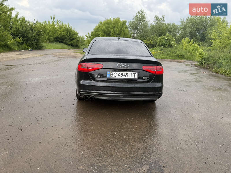 Седан Audi A4 2014 в Львове