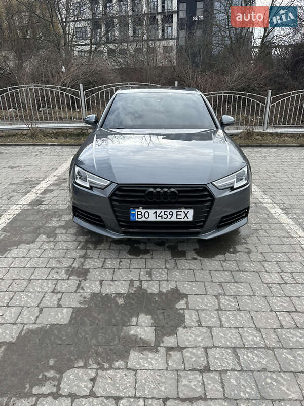Седан Audi A4 2016 в 
