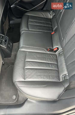 Седан Audi A4 2016 в 