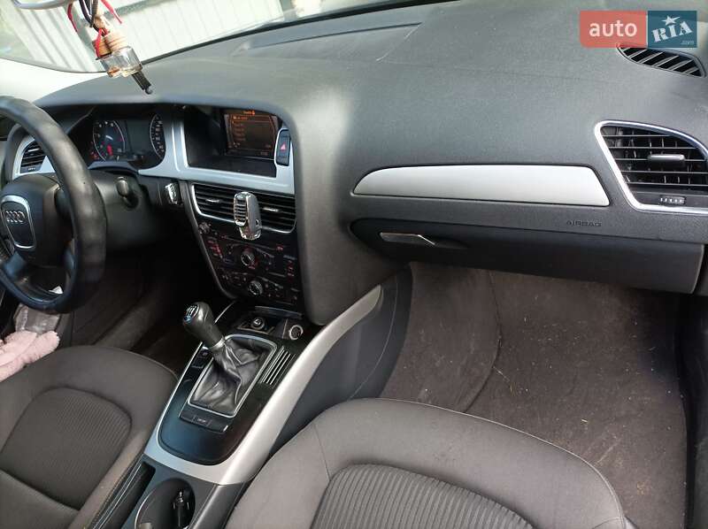 Универсал Audi A4 2009 в Кицмани