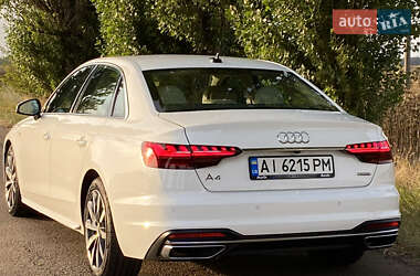 Седан Audi A4 2021 в 