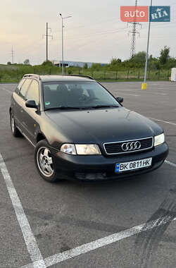 Универсал Audi A4 1997 в 