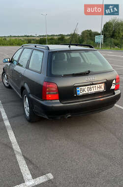 Универсал Audi A4 1997 в 