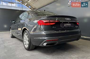 Седан Audi A4 2021 в 