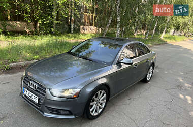 Седан Audi A4 2012 в 