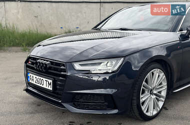 Седан Audi A4 2016 в 