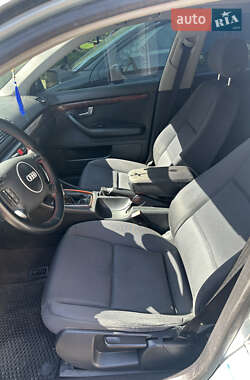 Седан Audi A4 2001 в 