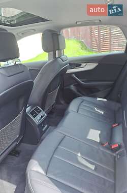 Седан Audi A4 2016 в 