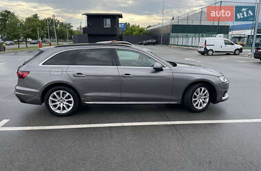 Универсал Audi A4 2019 в 