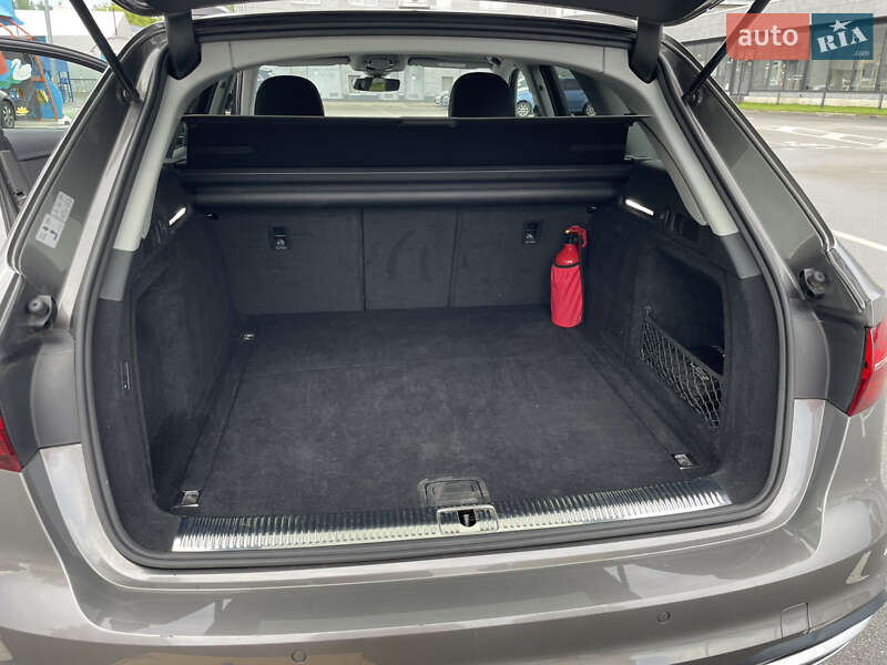 Универсал Audi A4 2019 в Киеве фото 19 Универсал Audi A4 2019 в Киеве