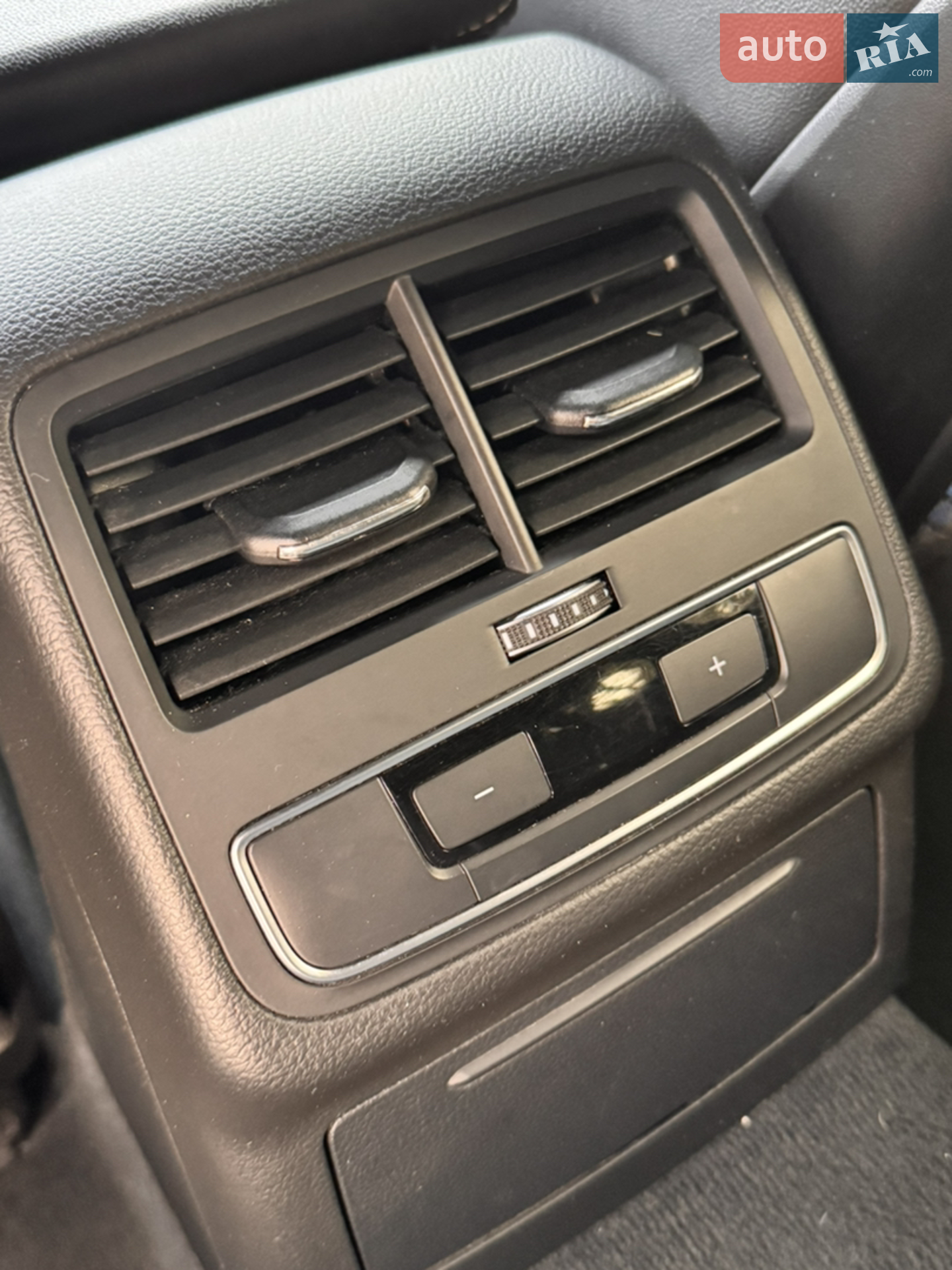 2016 Audi A4 - мініатюра 27