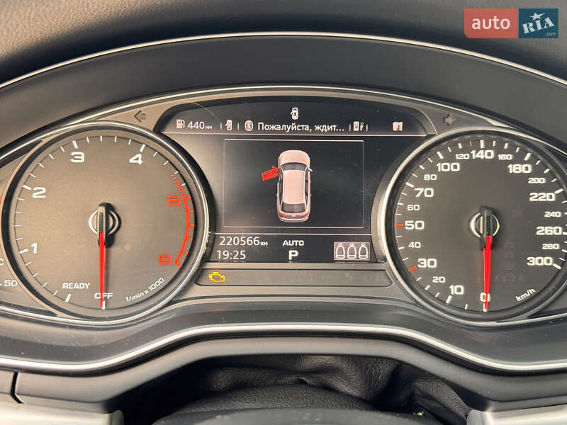 Универсал Audi A4 2016 в Днепре