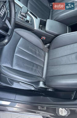 Седан Audi A4 2016 в 