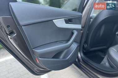 Седан Audi A4 2016 в 