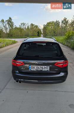 Универсал Audi A4 2012 в 