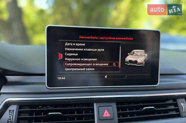 Седан Audi A4 2017 в 