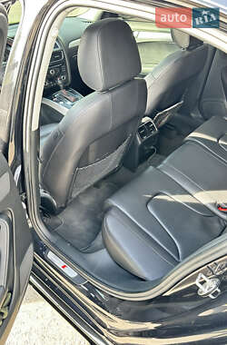 Седан Audi A4 2014 в 