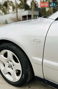 Седан Audi A4 2000 в 