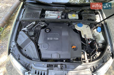 Седан Audi A4 2005 в 