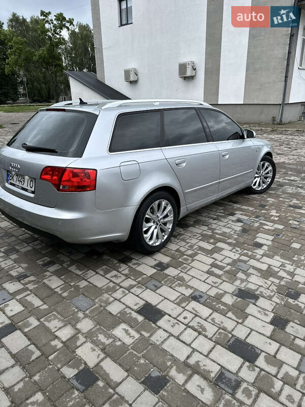 Универсал Audi A4 2006 в Березному