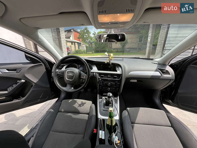 Седан Audi A4 2008 в Киеве