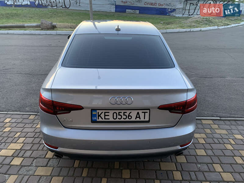 Седан Audi A4 2015 в Кривому Розі