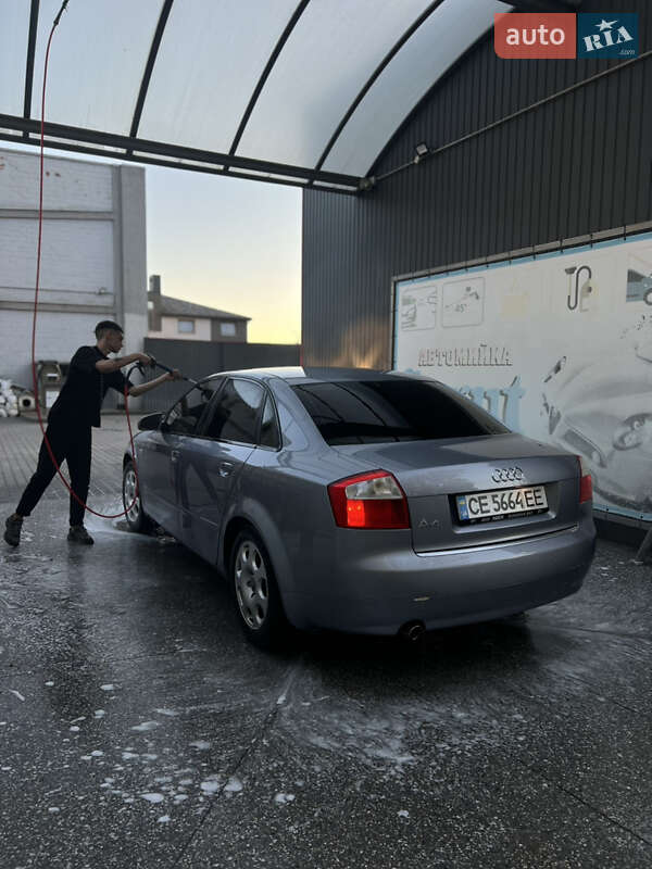 Седан Audi A4 2003 в Черновцах