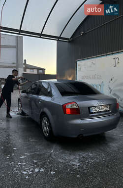 Седан Audi A4 2003 в 