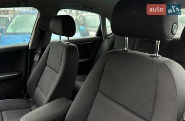 Седан Audi A4 2004 в 