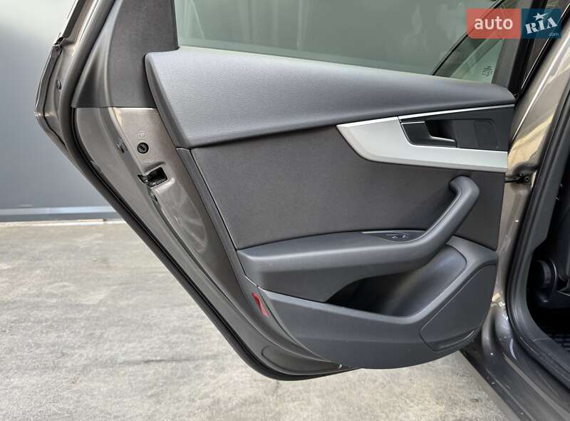 Седан Audi A4 2021 в Киеве фото 38 Седан Audi A4 2021 в Киеве