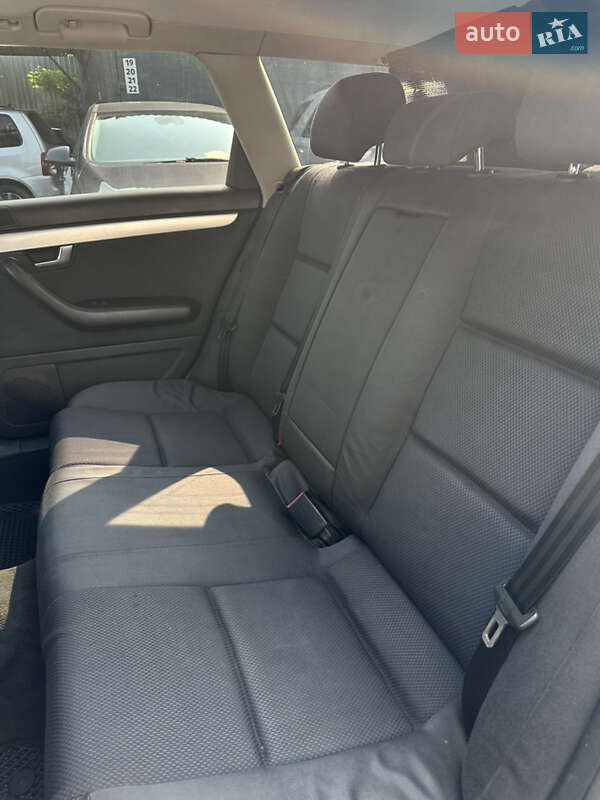 Универсал Audi A4 2005 в Луцке