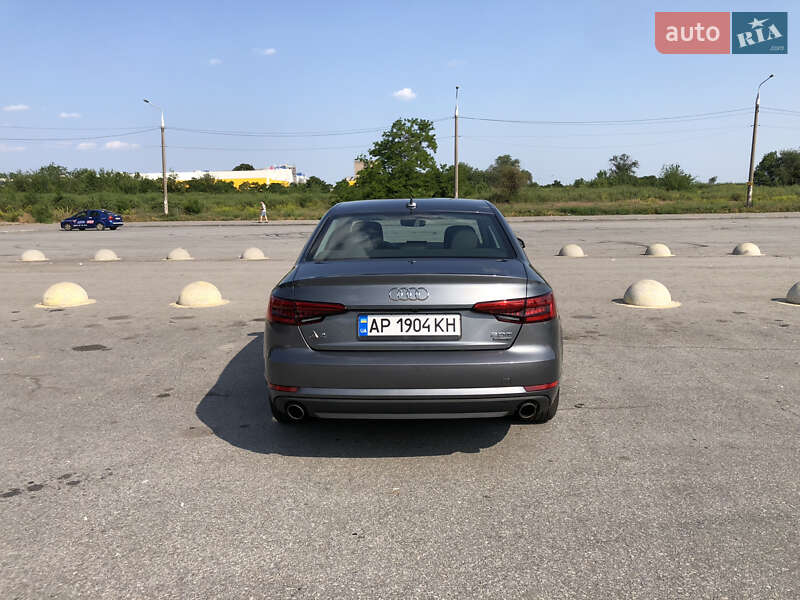Седан Audi A4 2017 в Запорожье